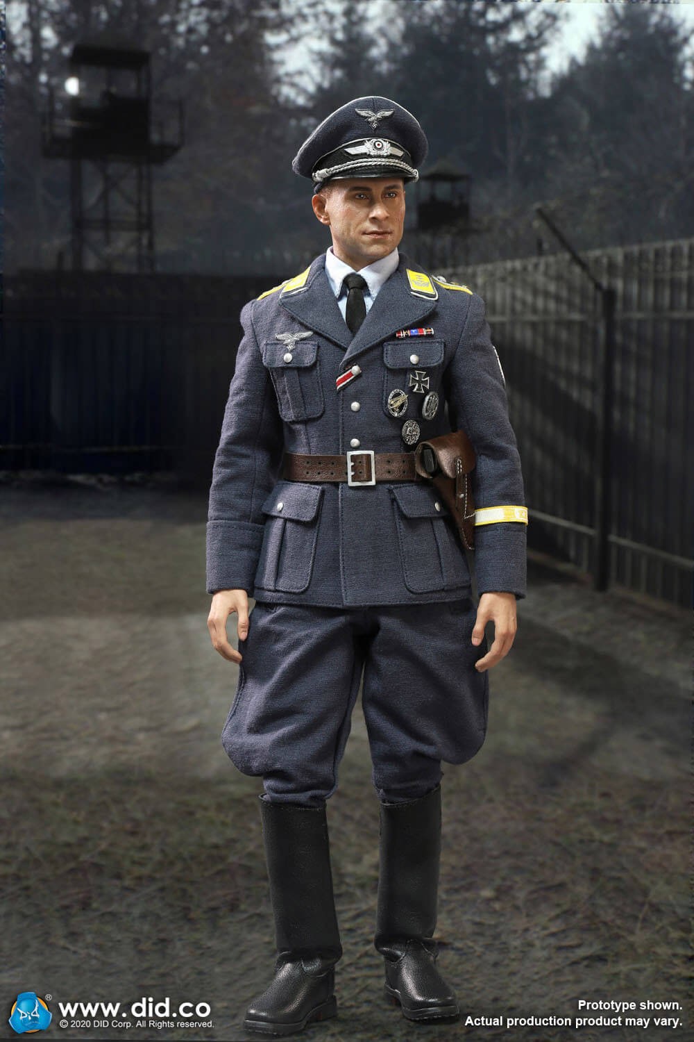 DRAGON IN DREAMS DID 1/6 SCALE WW II GERMAN Luftwaffe Captain – Willi - D80147