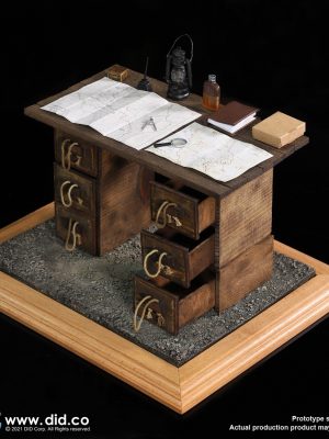 E60062 WW1 War Desk Diorama Set