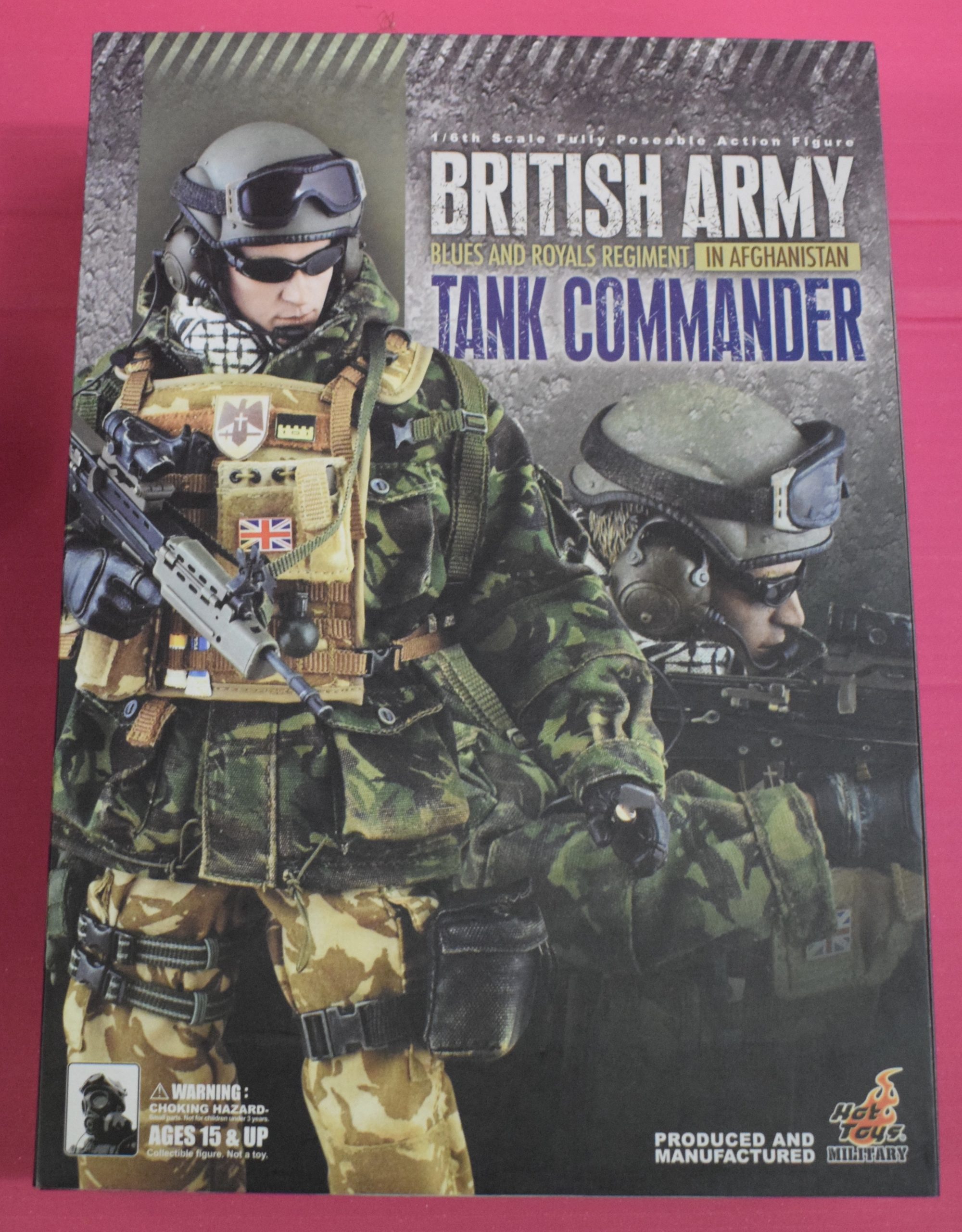 HOT TOYS 1/6 MODERN BRITISH ARMY TANK COMMANDER BLUES & ROYALS REGIMENT