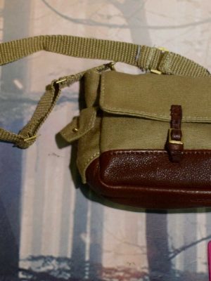 Dragon in Dreams DID 1/6 Scale British WW I Shoulder Bag from Mackenzie B11012