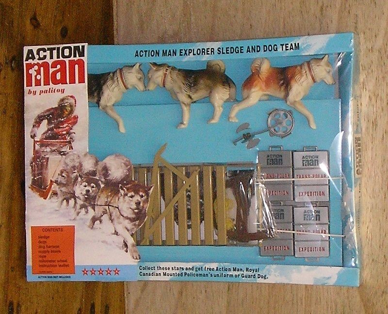 VINTAGE ACTION MAN 40th CARDED/BOXED EXPLORER SLEDGE AND DOG TEAM