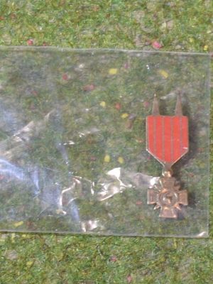 Vintage Action Man 40th French Resistance Fighter Croix de Guerre Medal