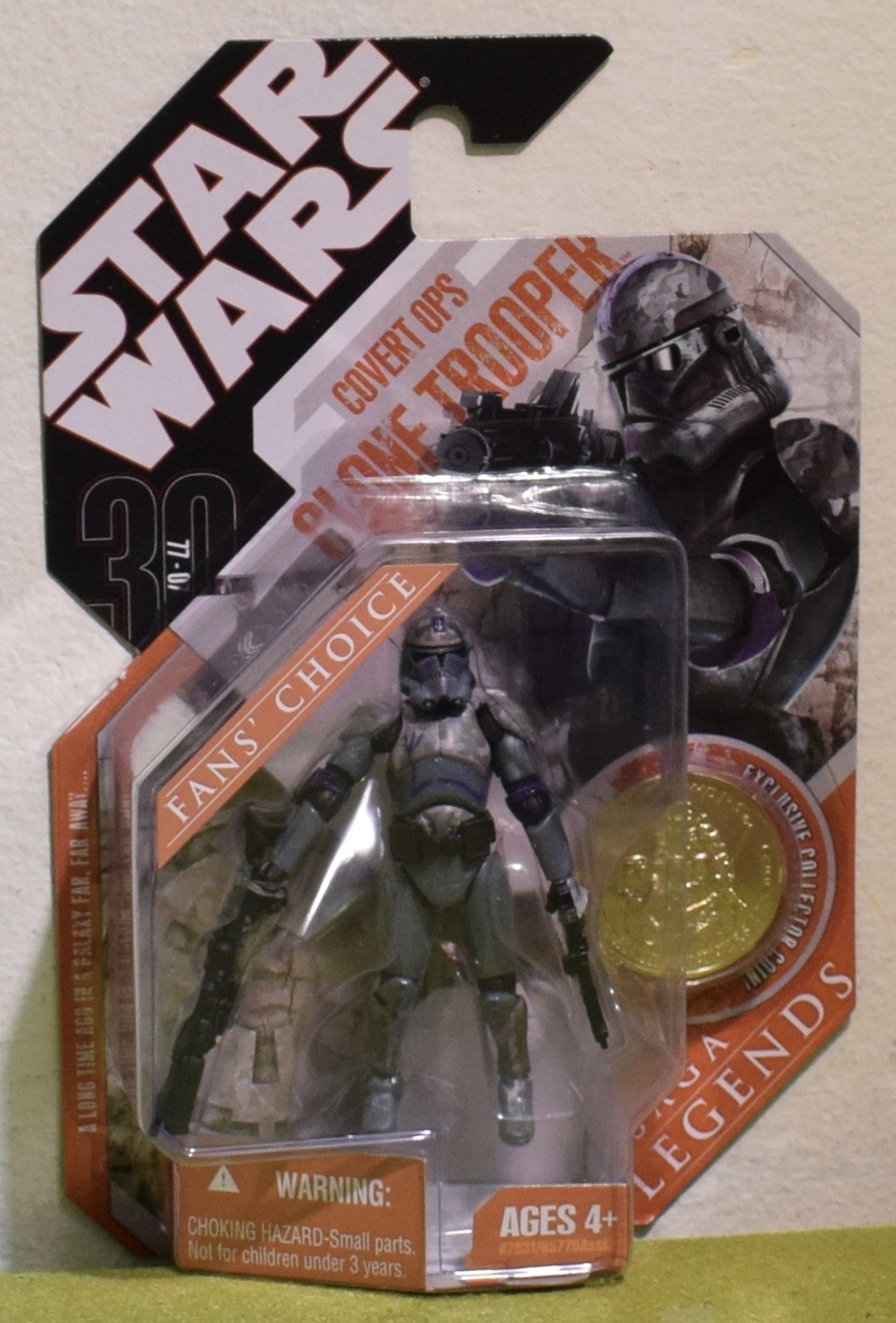 STAR WARS CARDED 30TH ANNIVERSARY COIN COVERT OPS CLONE TROOPER SAGA LEGENDS GOLD COIN