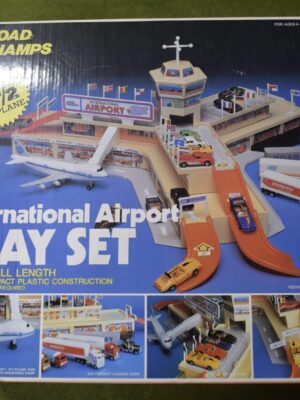 Appletree Toys Road Champs International Airport Plat Set NO.7771