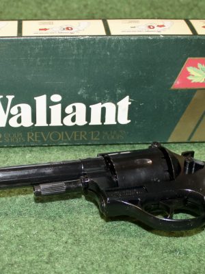Valiant 12 Colpi Shots Revolver
