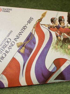 Airfix 1/32nd Scale Figures Waterloo Highland Infantry-1815