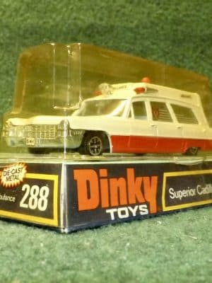 Dinky Toys Superior Cadillac Ambulance 288