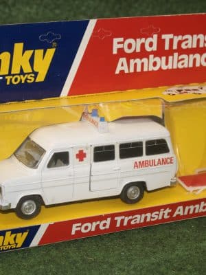Dinky Die cast Toys Ford Transit Ambulance 274