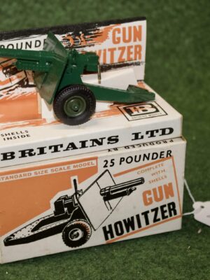 Britains 25 Pndr. Gun Howitzer Cat No 9705