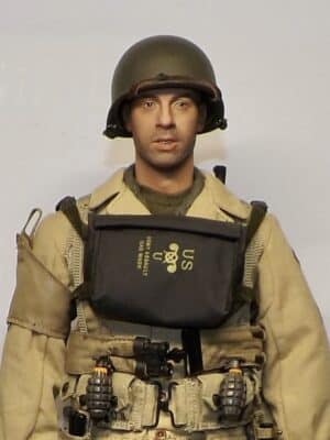 1/6 Scale Loose As Pictured Custom WWII US Ranger Caparzo For DID Dragon Figures R285