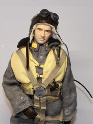 1/6 Scale Loose As Pictured Custom WWII German Pilot / Air Crew For DID Dragon Figures R324
