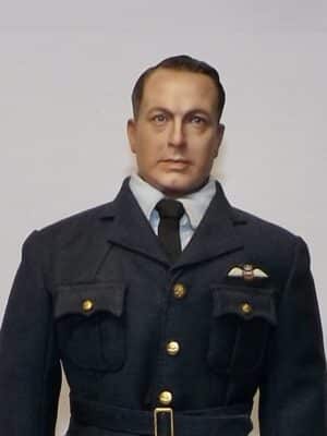 1/6 Scale Loose As Pictured Custom WWII British Pilot / Air Crew For DID Dragon Figures R346