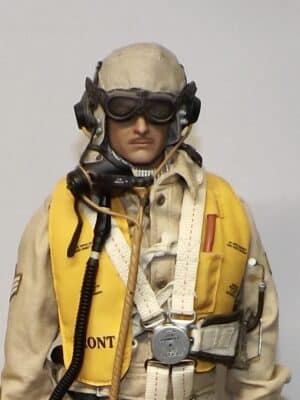 1/6 Scale Loose As Pictured Custom WWII British Pilot / Air Crew For DID Dragon Figures R351