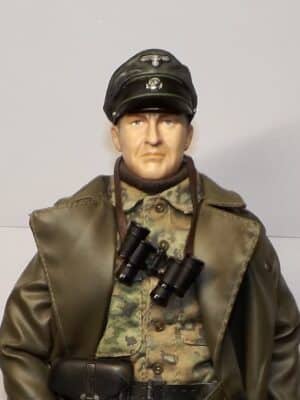 1/6 Scale Loose As Pictured Custom WWII German Panzer For DID Dragon Figures Y198 *Damaged Coat*