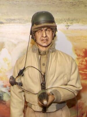 1/6 Scale Loose As Pictured Custom Diorama WWII US Tanker For DID Dragon Figures Y313