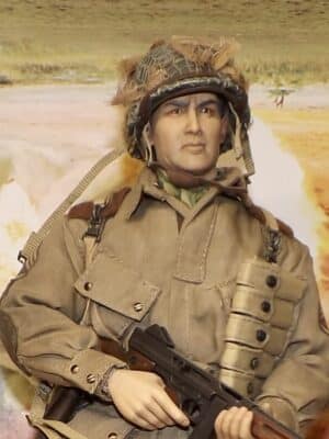 1/6 Scale Loose As Pictured Custom WWII US Airborne Paratrooper For DID Dragon Figures Y345