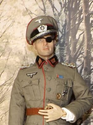 1/6 Scale **EX DISPLAY** WWII German Claus von Stauffenberg R300