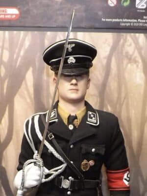 1/6 Scale Loose As Pictured Custom WWII German SS Figure For DID Dragon Figures Y376